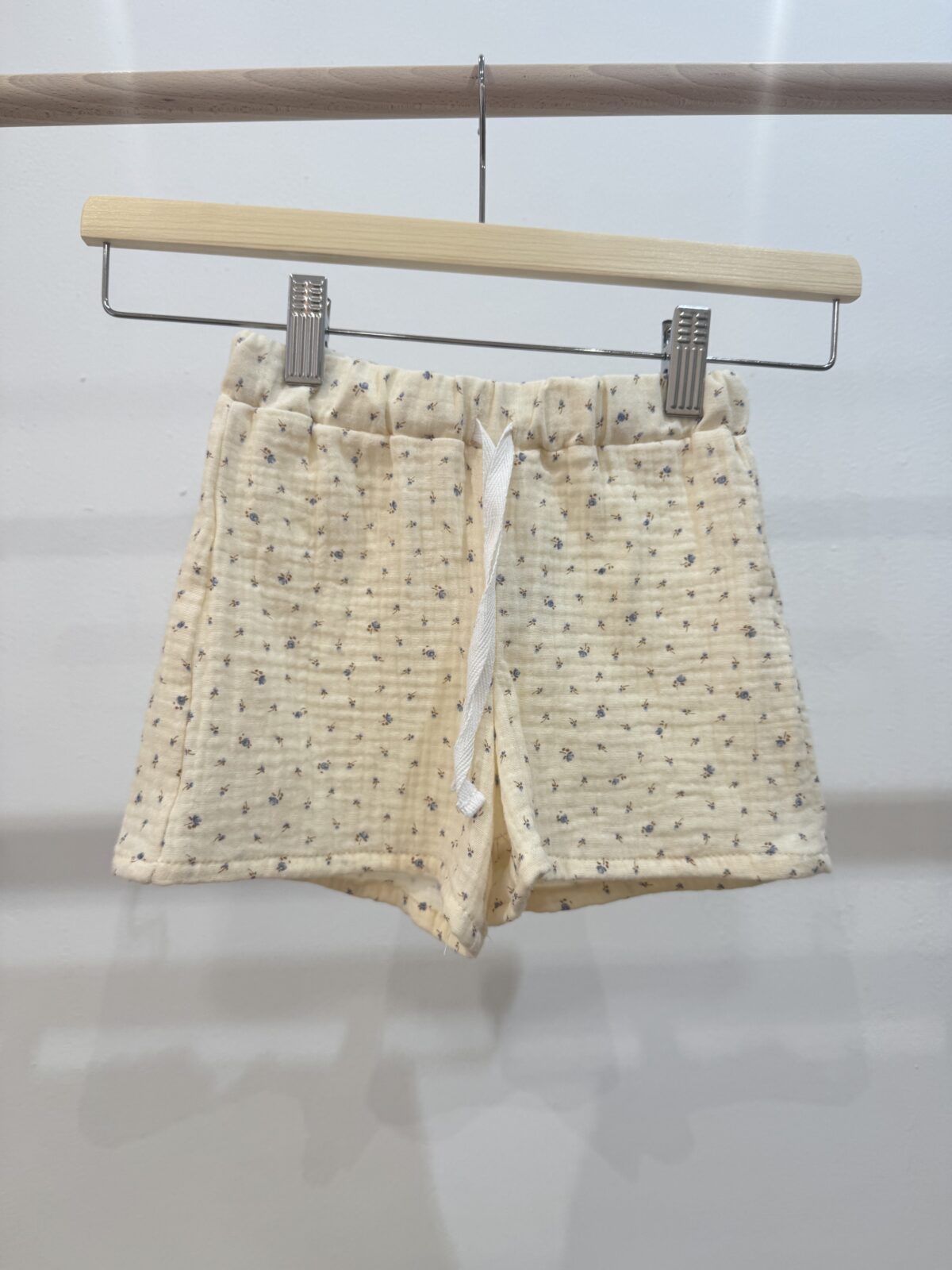 Short niño ISABEL