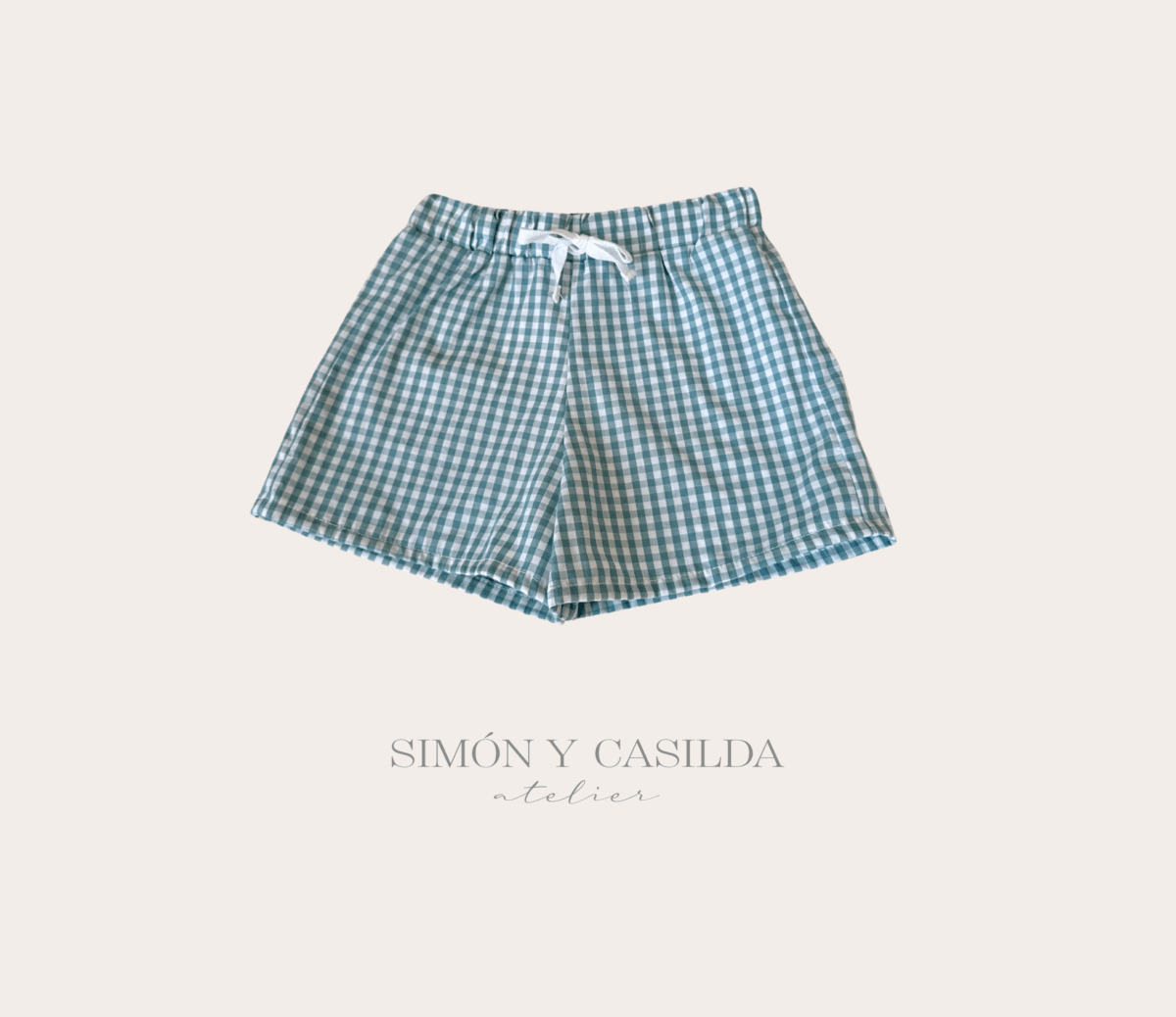 Short Capri